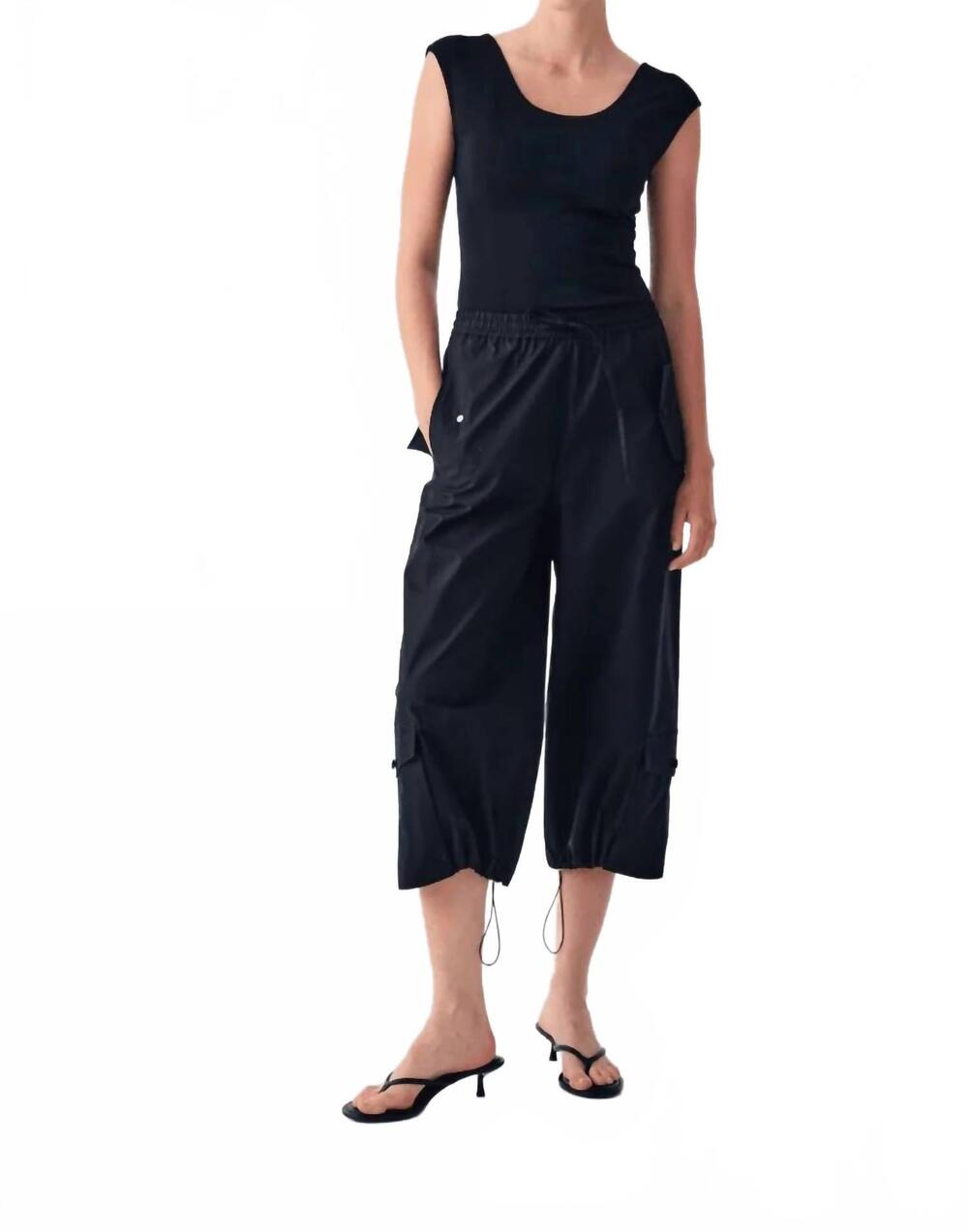 NEW BEATRICE .B cargo trousers with drawstring in dark blue